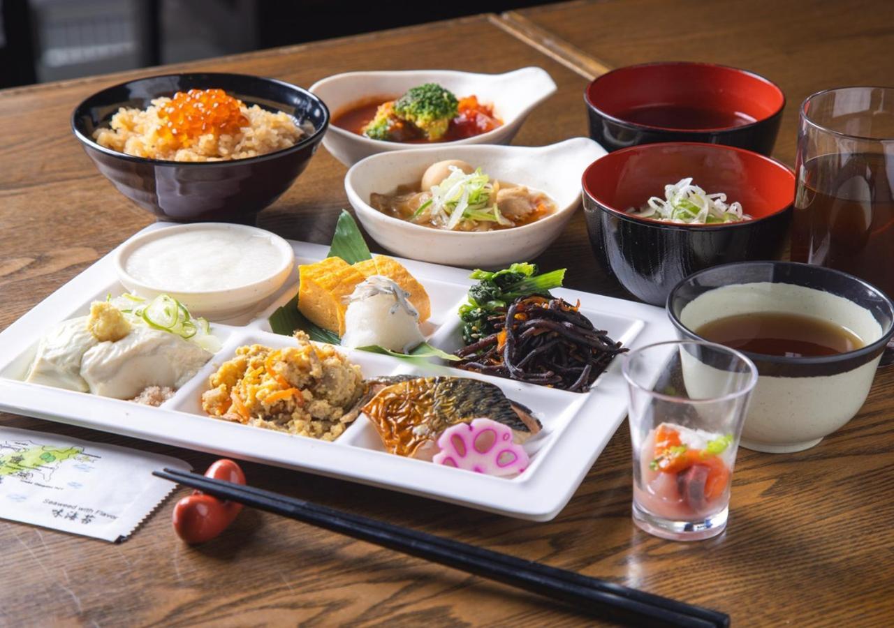 Apa Hotel Sendai Eki Itsutsubashi Kültér fotó